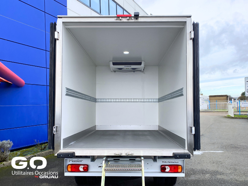 Renault Master caisse frigorifique isotherme (13)