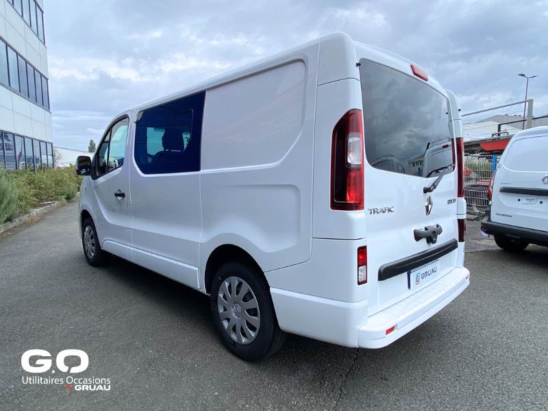 Renault Trafic 5 places cabine approfondie - van aménagé occasion (6)