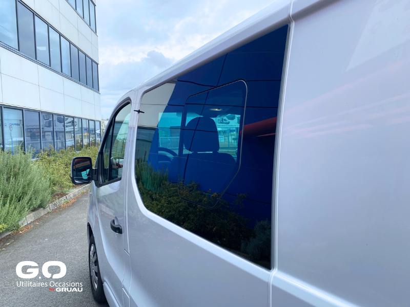 Renault Trafic 5 places cabine approfondie - van aménagé occasion (7)